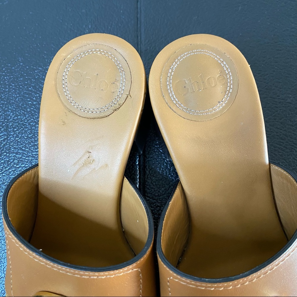 CHLOÉ camel tan C logo embellished leather heeled mules 39 - Picture 6 of 15